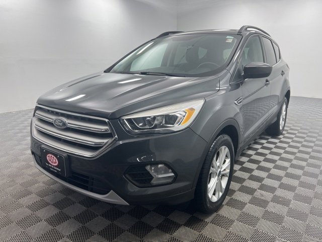 Used 2018 Ford Escape SEL image 2