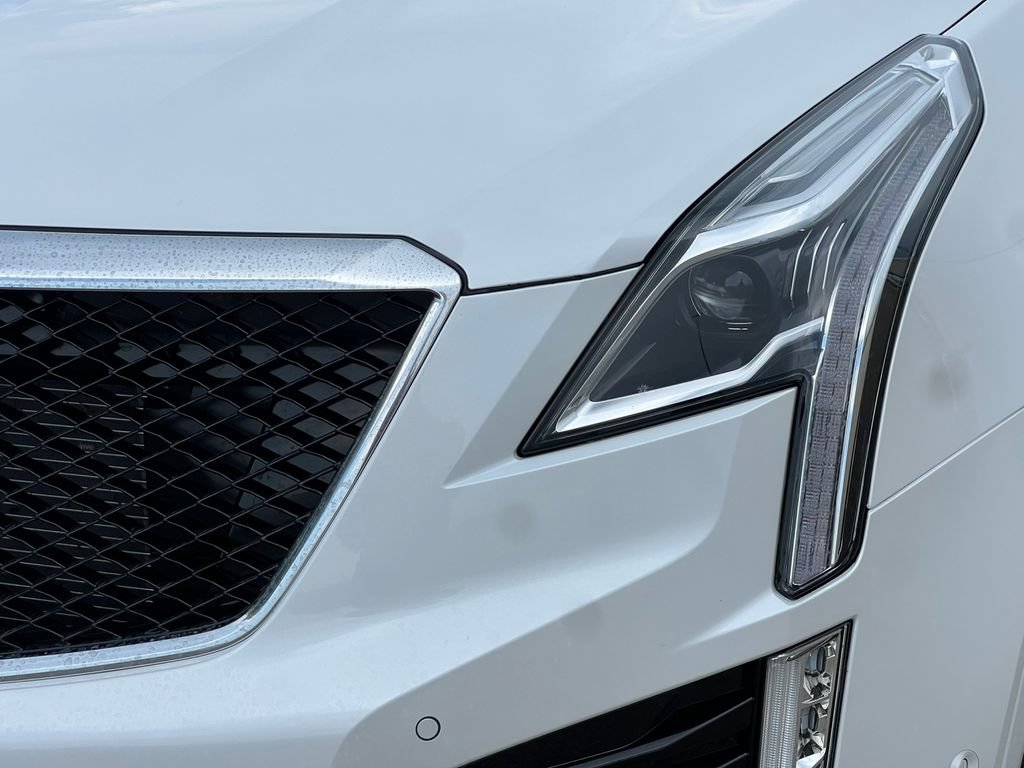 New 2026 Cadillac XT5 Sportv w/ LPO, Floor Liner Package AWD/4WD image 42