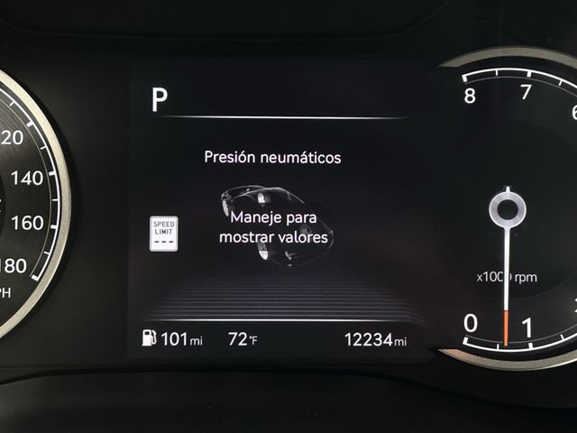 Used 2024 Genesis G70 3.3T Advanced w/ Sport Prestige Package image 17