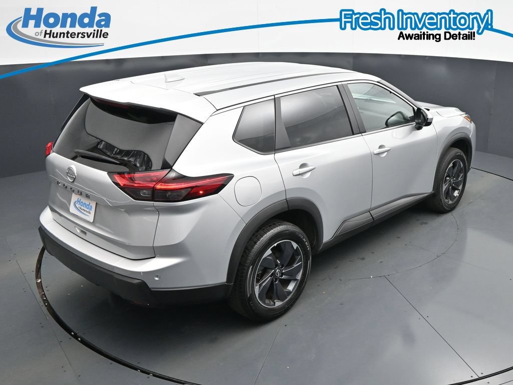 Used 2025 Nissan Rogue SV FWD image 23