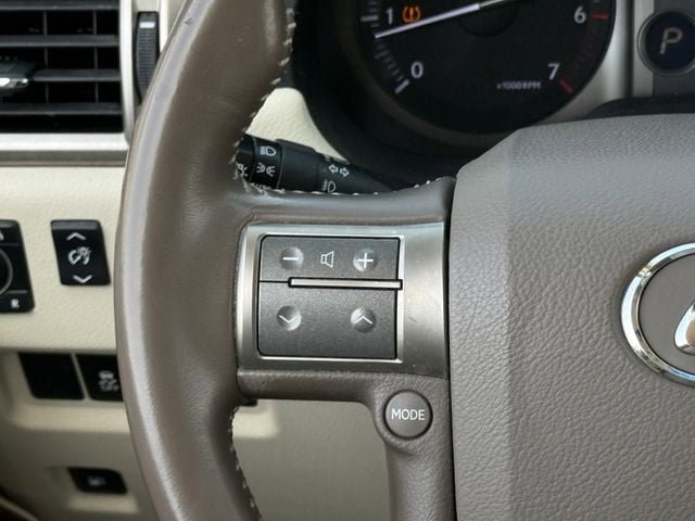 Used 2013 Lexus GX 460 Premium w/ Comfort Plus Pkg image 15