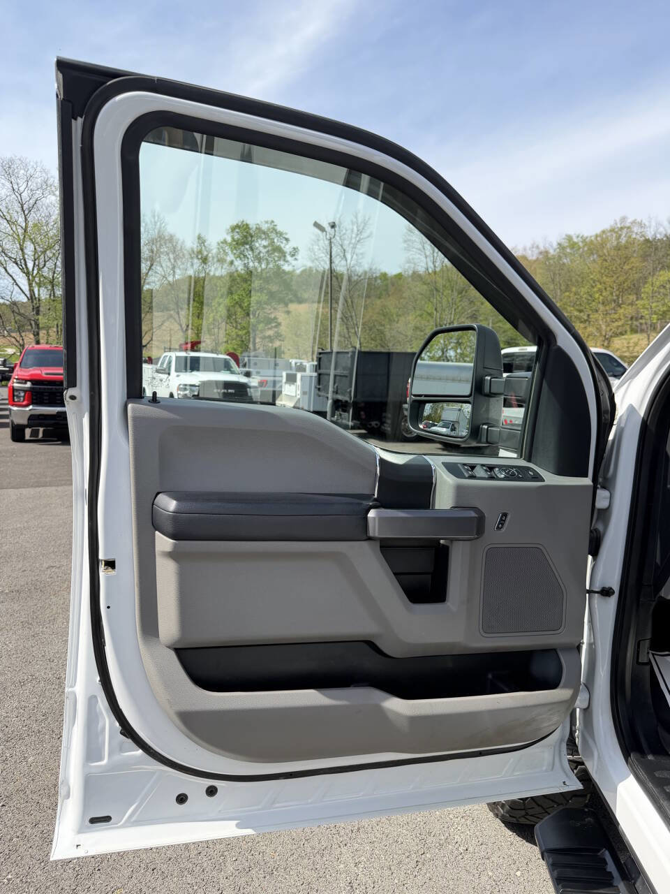 Used 2018 Ford F250 XLT w/ XLT Value Package AWD/4WD image 29
