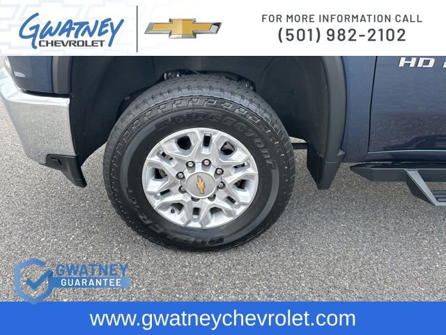 Used 2022 Chevrolet Silverado 2500 LT w/ Convenience Package image 9