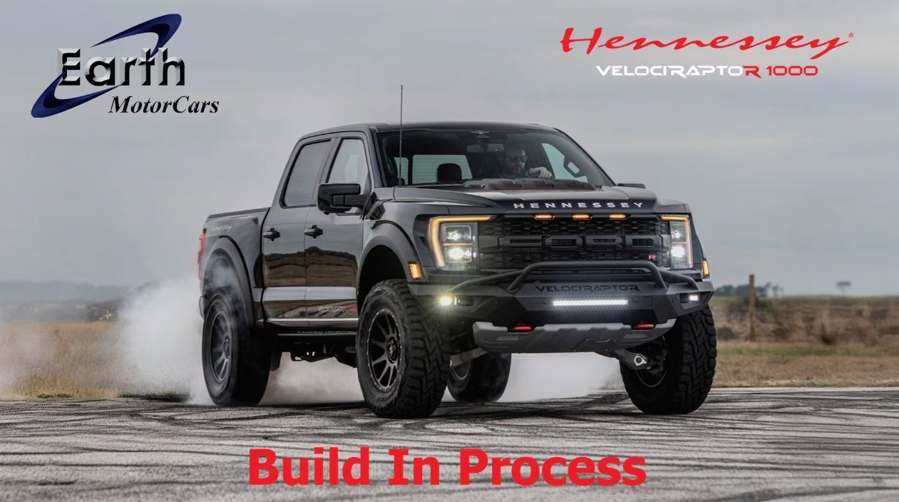Used 2025 Ford F150 Raptor image 1