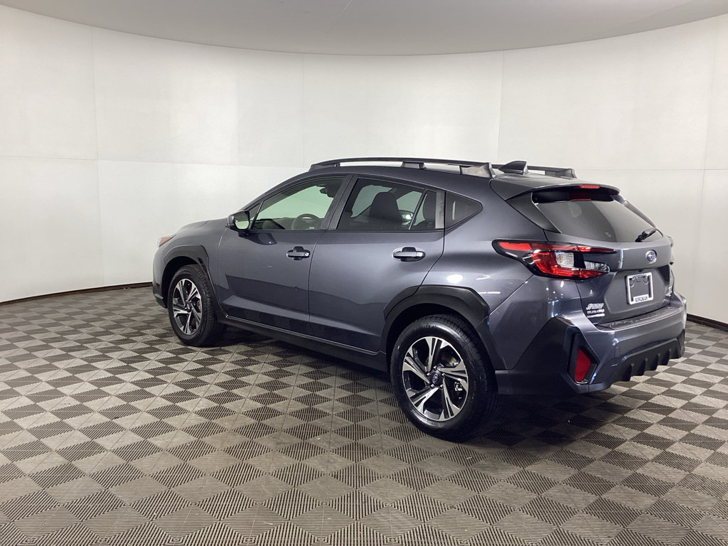 Used 2024 Subaru Crosstrek 2.0i Premium AWD/4WD image 4