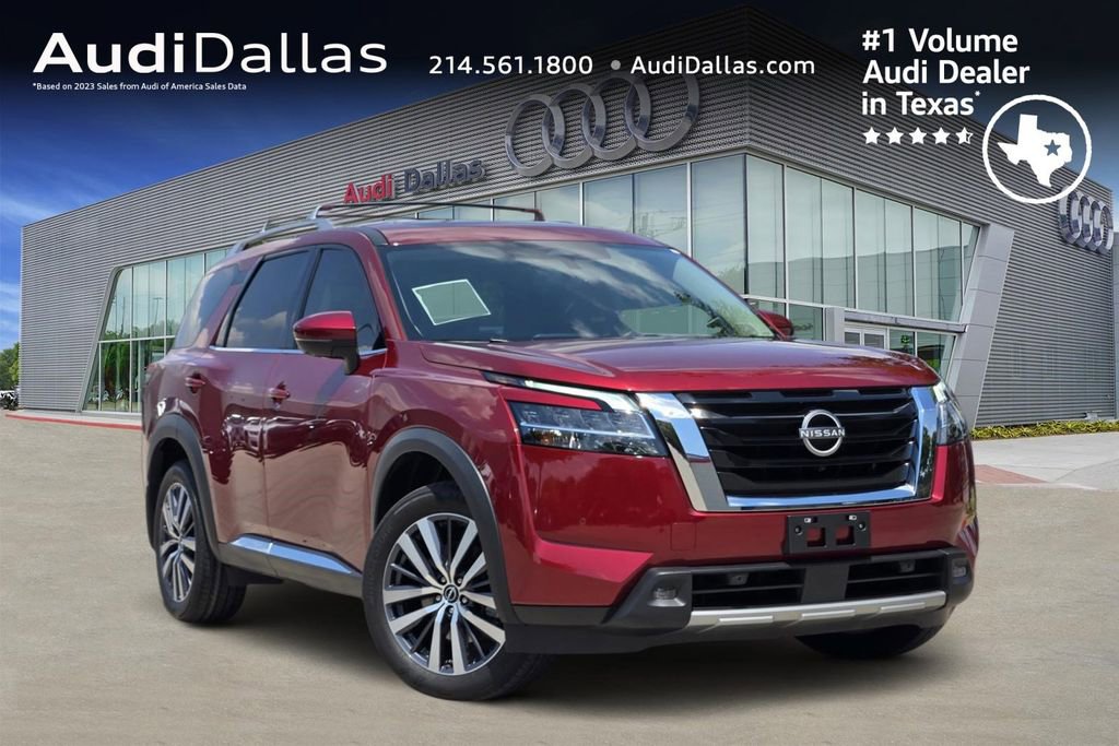 Used 2022 Nissan Pathfinder Platinum w/ Cargo Package