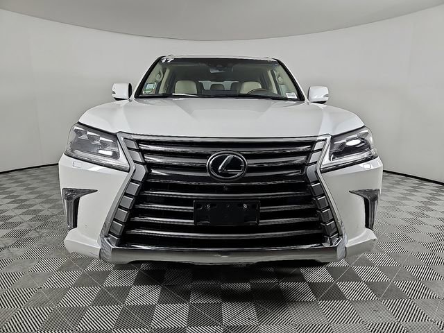 Used 2017 Lexus LX 570 4WD w/ Luxury Package image 2
