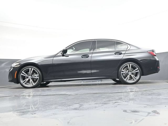 Used 2024 BMW 330i Sedan w/ Convenience Package RWD image 34