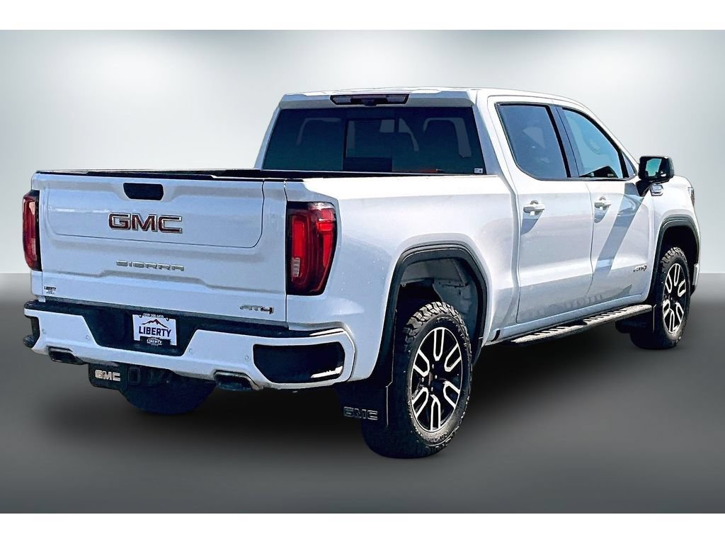 Used 2022 GMC Sierra 1500 AT4 w/ AT4 Premium Package AWD/4WD image 6