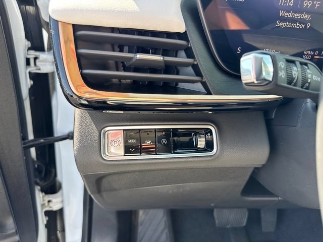 Used 2026 Buick Envision Avenir AWD/4WD image 17