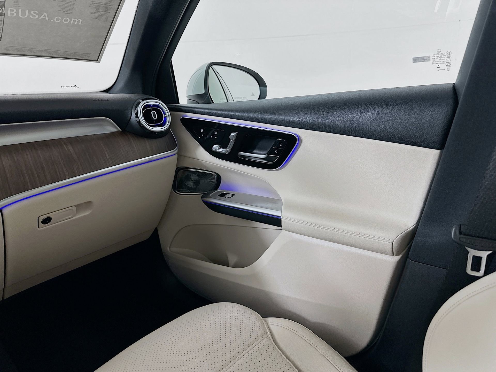 New 2026 Mercedes-Benz GLC 300 image 26
