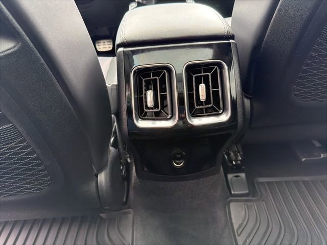 Certified 2024 Kia Sorento SX image 23