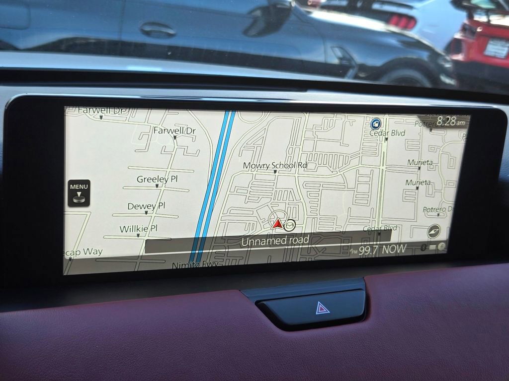 Certified 2025 MAZDA CX-70 Plug-In Hybrid w/ Premium Plus image 17