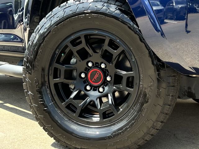 Used 2024 Toyota 4Runner SR5 Premium w/ Moonroof Package AWD/4WD image 10
