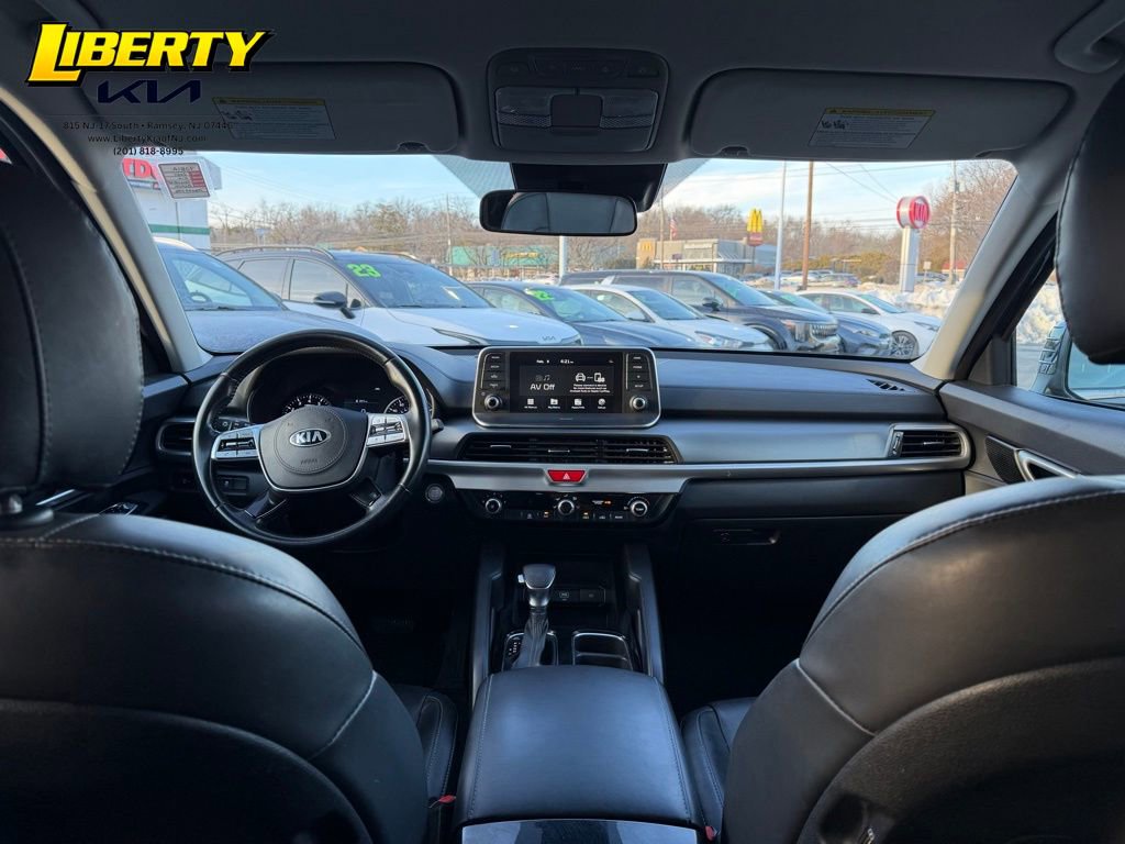 Used 2021 Kia Telluride LX image 13