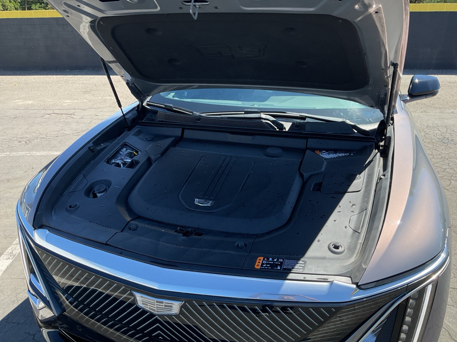 Used 2024 Cadillac Lyriq Tech RWD image 23
