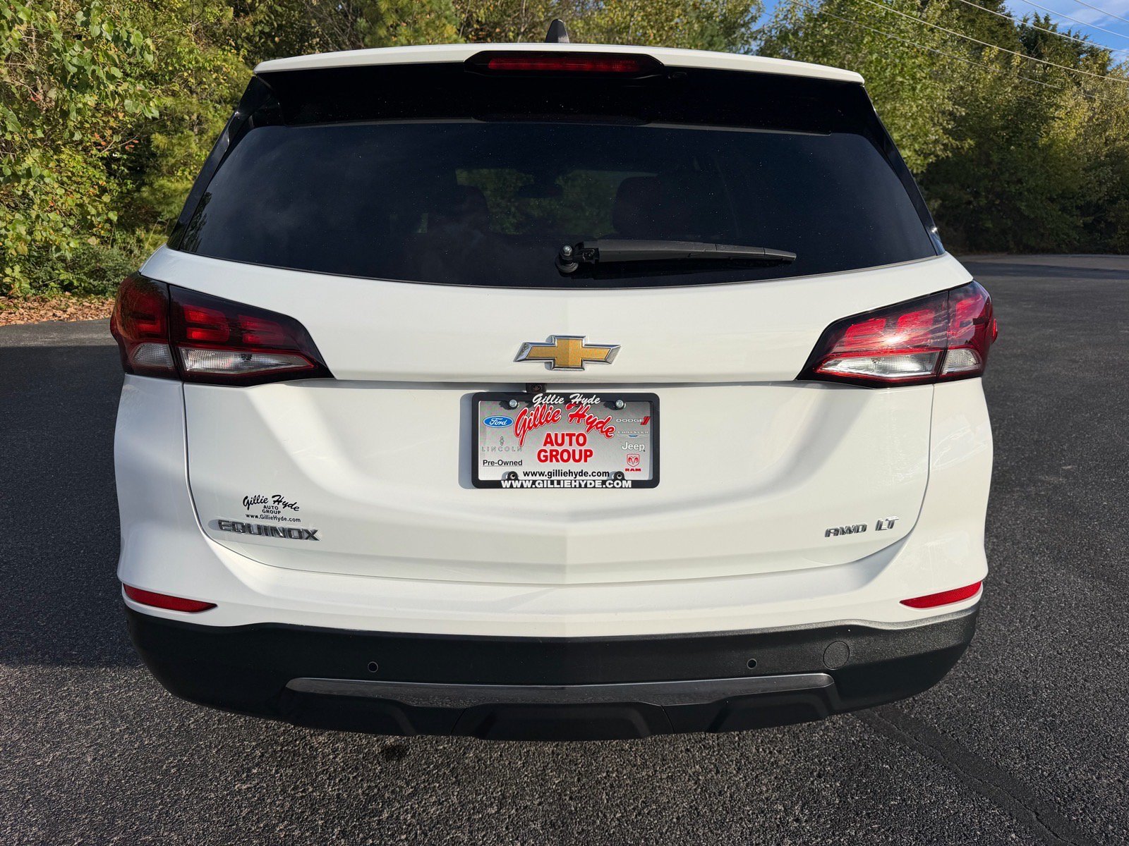 Used 2024 Chevrolet Equinox LT AWD/4WD image 11