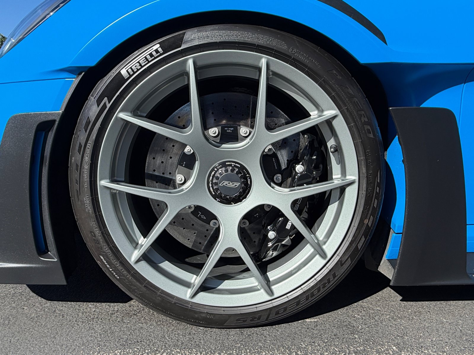 Used 2024 Porsche 911 GT3 RS RWD image 11