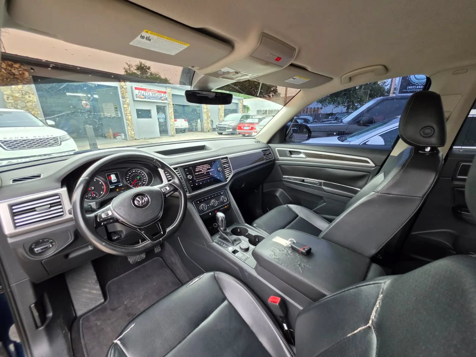 Used 2018 Volkswagen Atlas SE AWD/4WD image 9