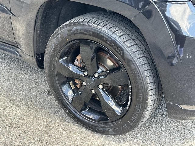 Used 2015 Jeep Grand Cherokee High Altitude AWD/4WD image 8