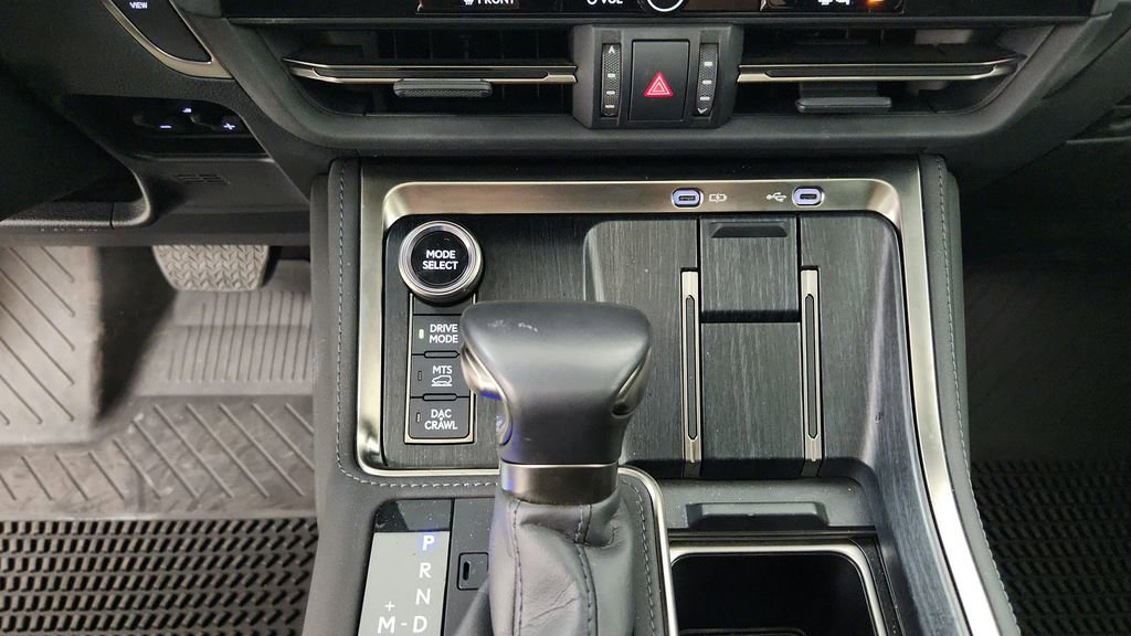 Used 2024 Lexus GX 550 AWD/4WD image 35