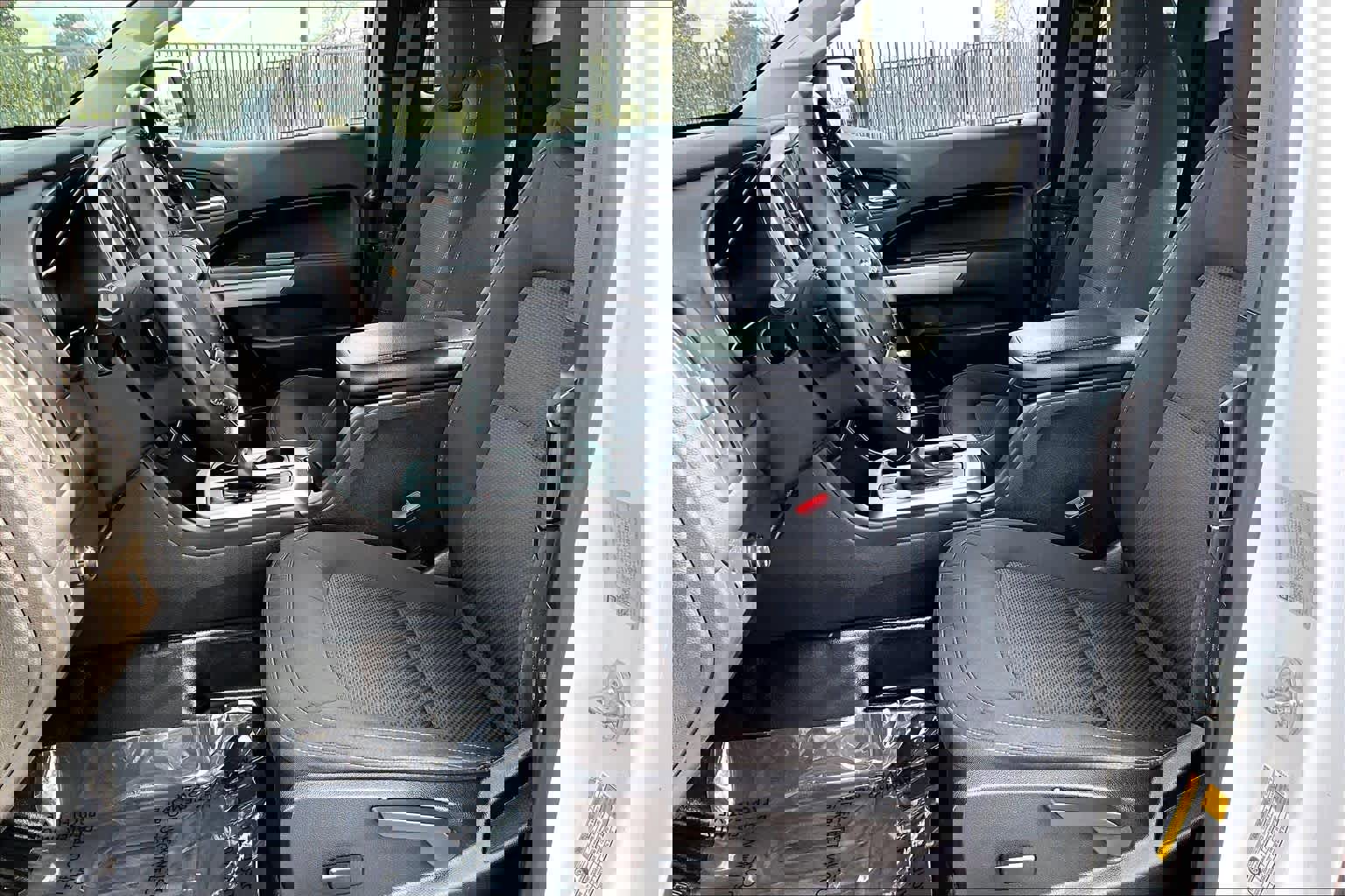 Used 2022 Chevrolet Colorado LT w/ Fleet Safety Package image 7