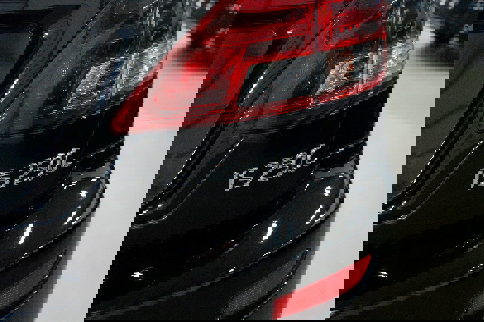 Used 2010 Lexus IS 250C image 10