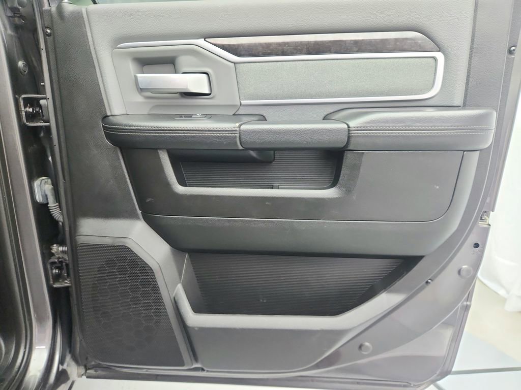 Used 2019 RAM 2500 Big Horn image 24