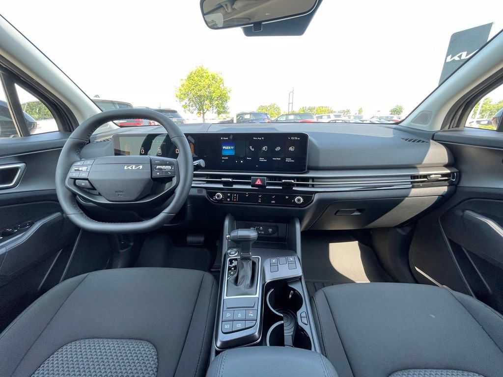 New 2026 Kia Sportage LX w/ LX Convenience Package FWD image 29