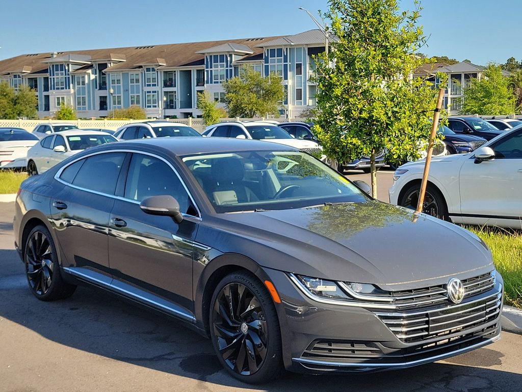Used 2020 Volkswagen Arteon SE image 1