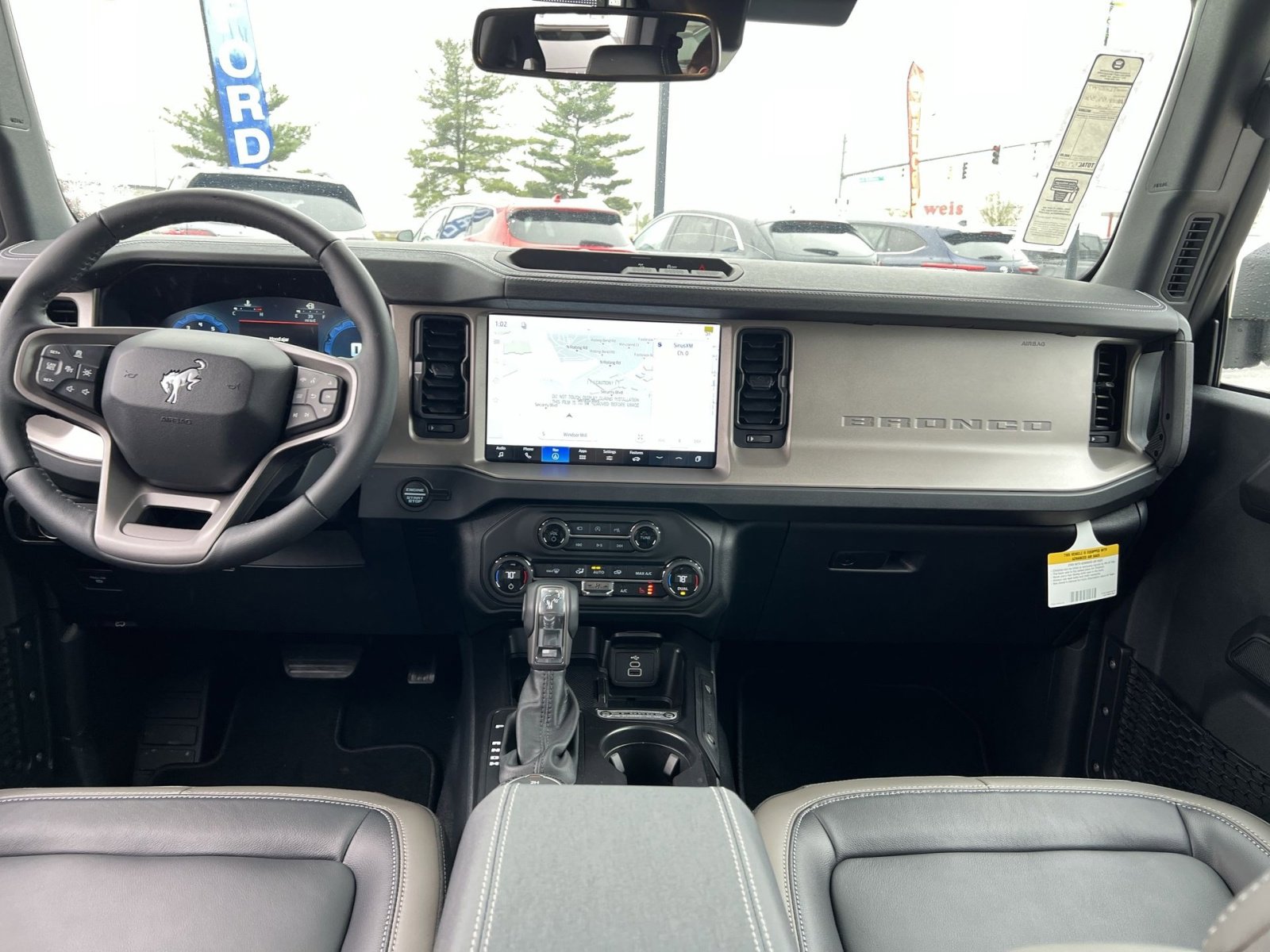 New 2026 Ford Bronco Outer Banks AWD/4WD image 23