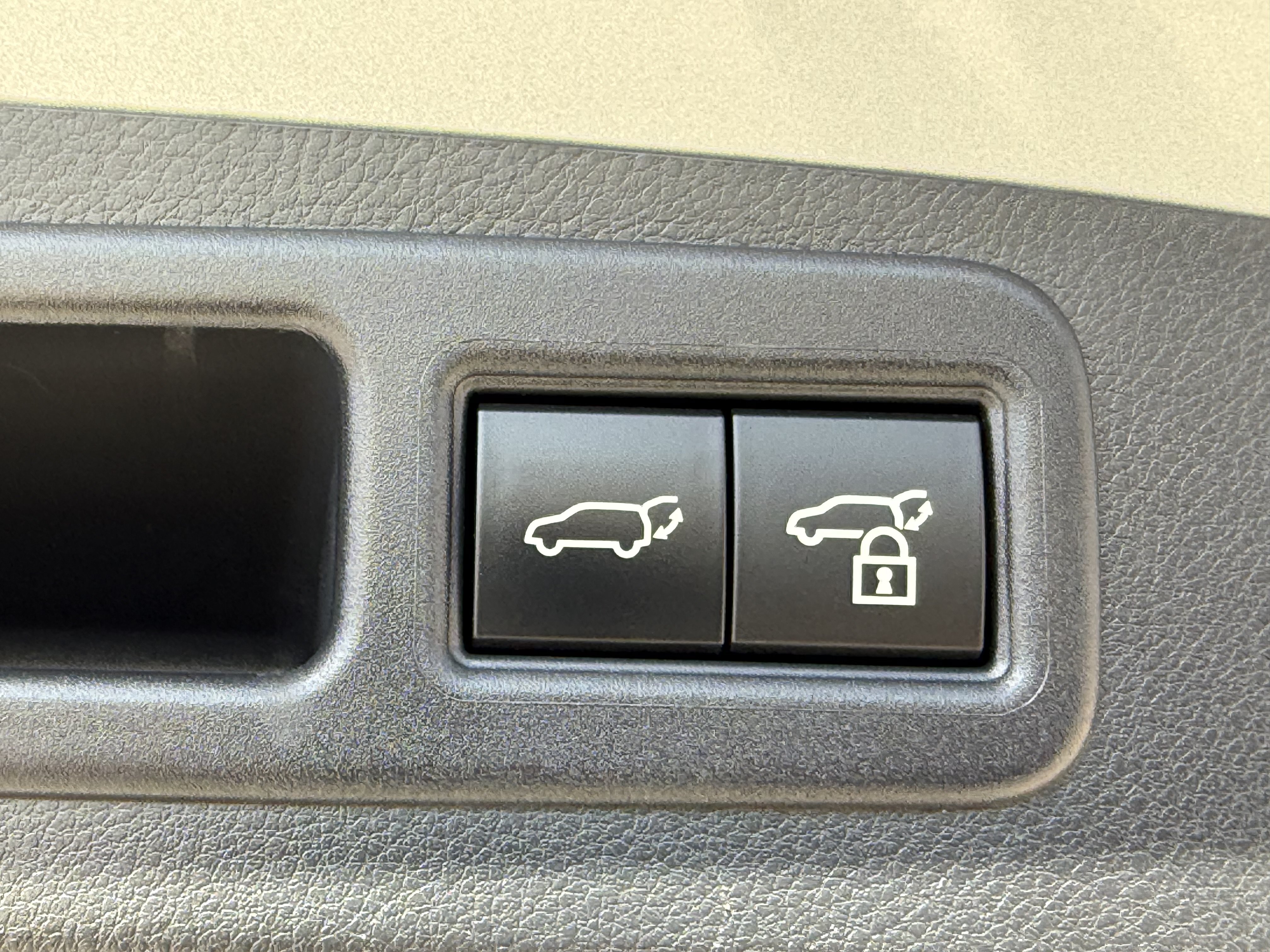 Certified 2025 Lexus RX 350 FWD w/ Technology Package image 14