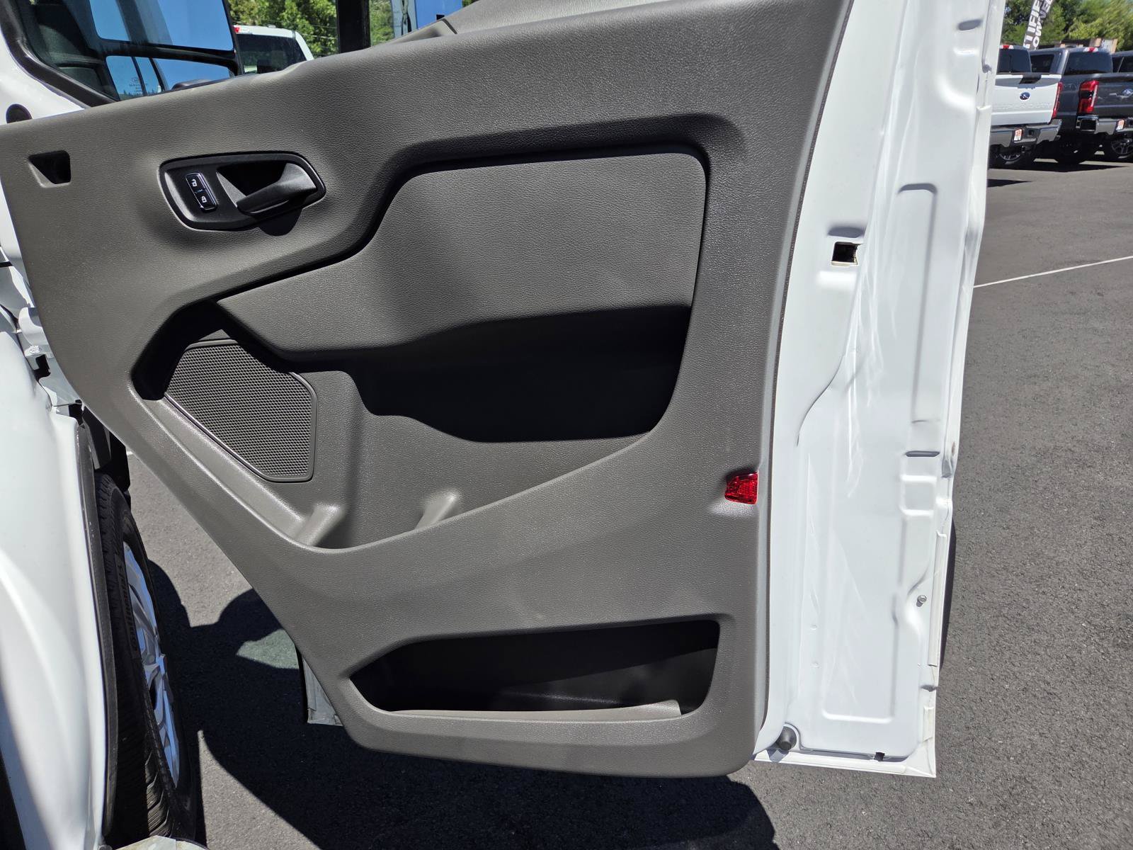 Used 2025 Ford Transit 250 Low Roof w/ Exterior Upgrade Package RWD image 21