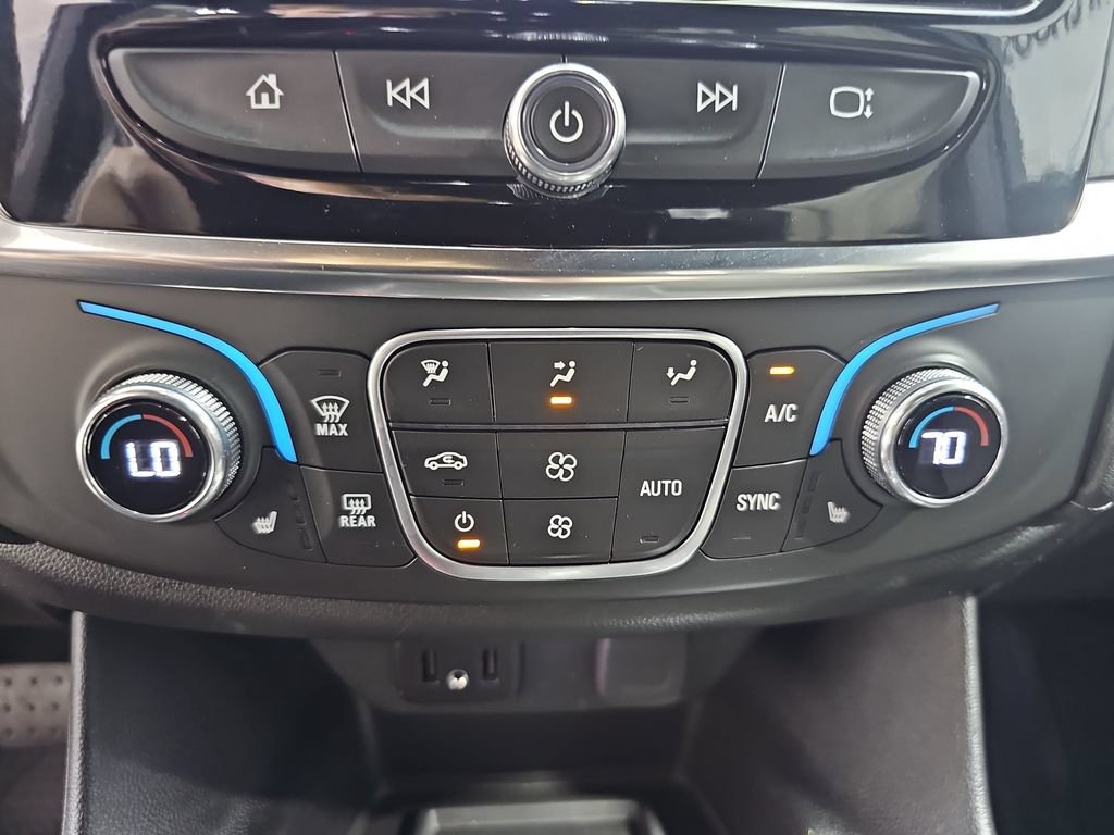 Certified 2023 Chevrolet Traverse LT w/ LPO, Floor Liner Package AWD/4WD image 29