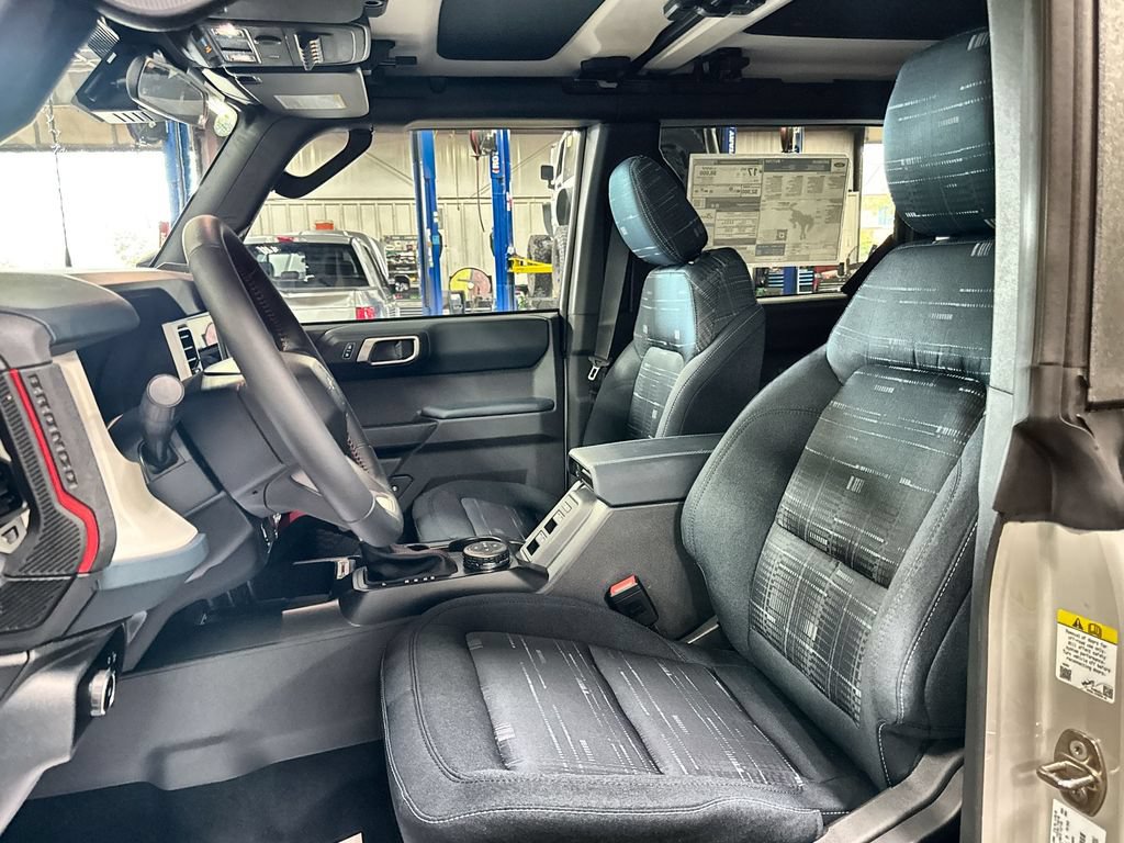 New 2026 Ford Bronco Heritage Edition AWD/4WD image 12