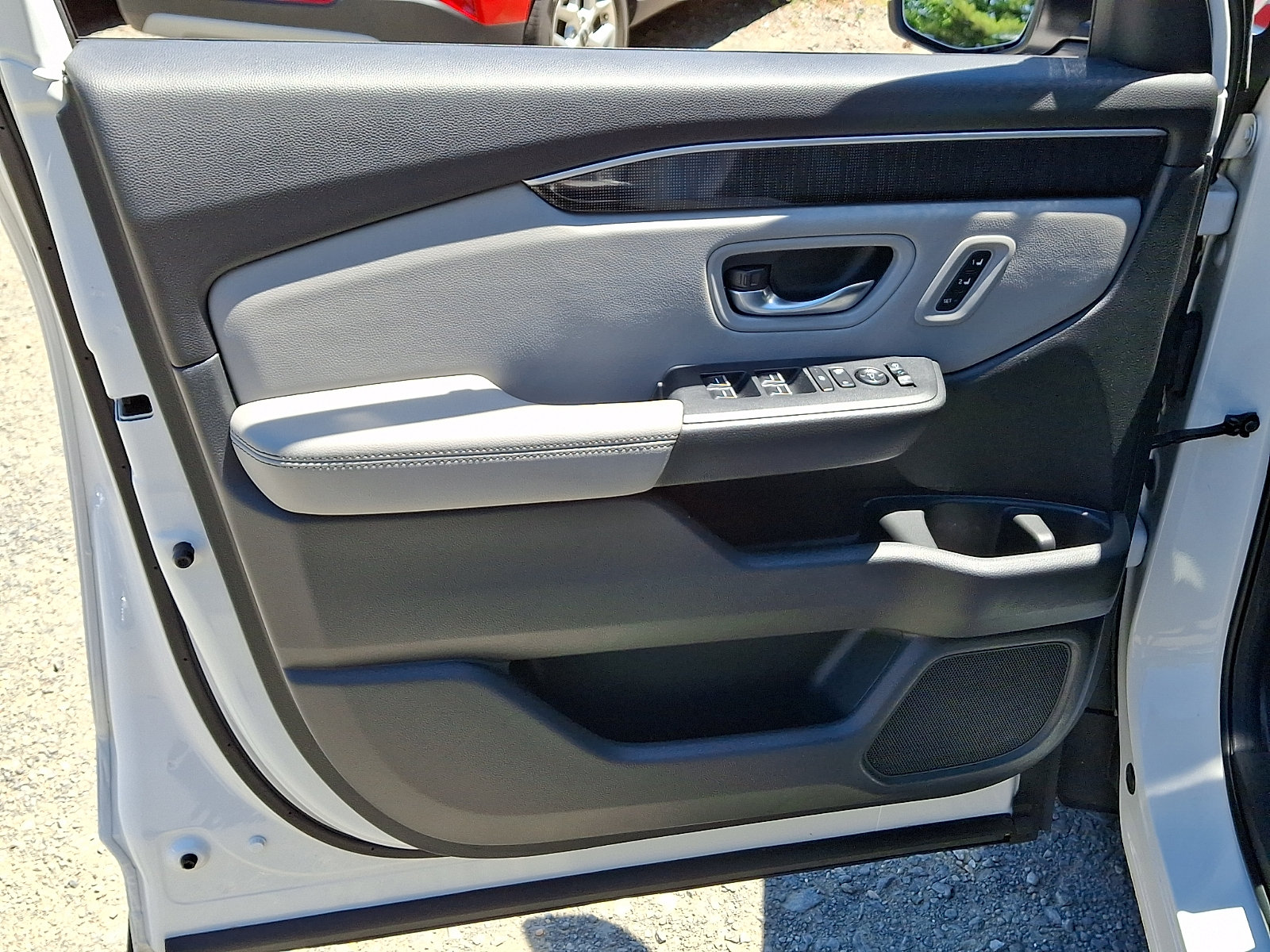 Used 2024 Honda Pilot Elite image 13