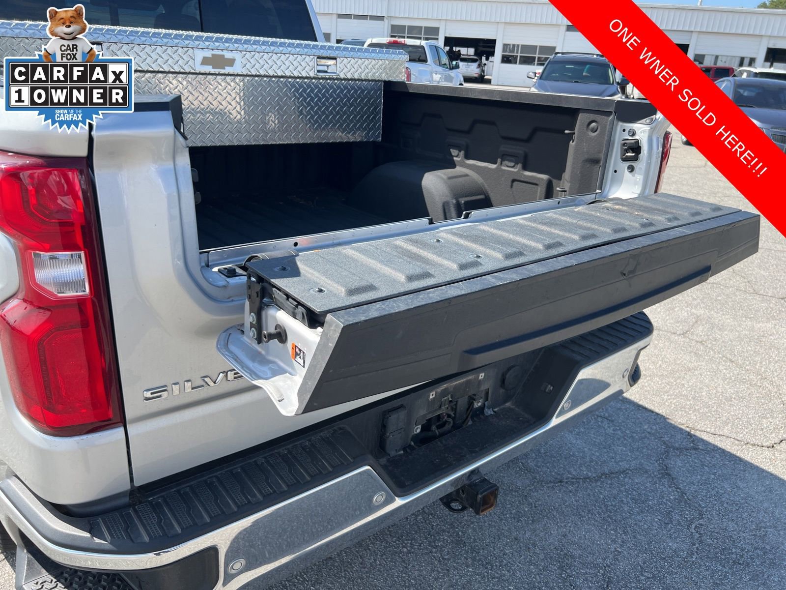 Used 2021 Chevrolet Silverado 1500 LTZ w/ Technology Package image 13