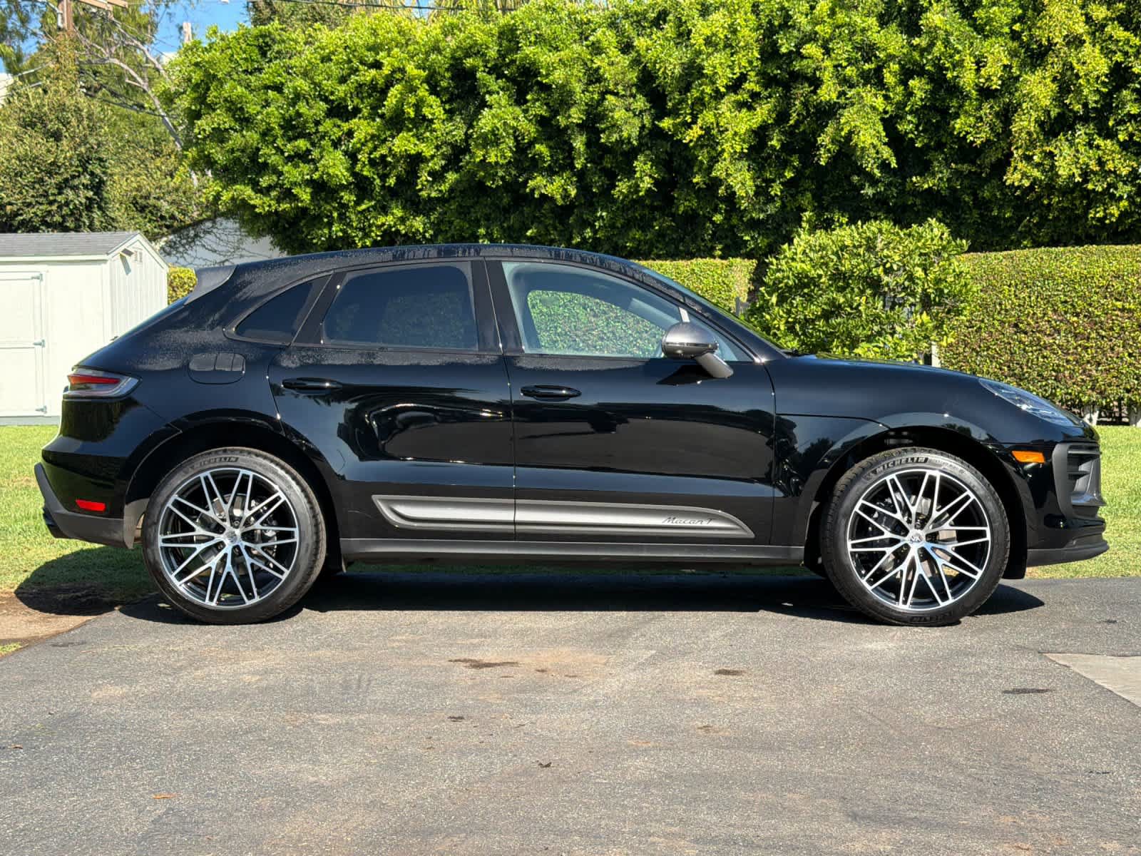 New 2026 Porsche Macan Turbo AWD/4WD image 9