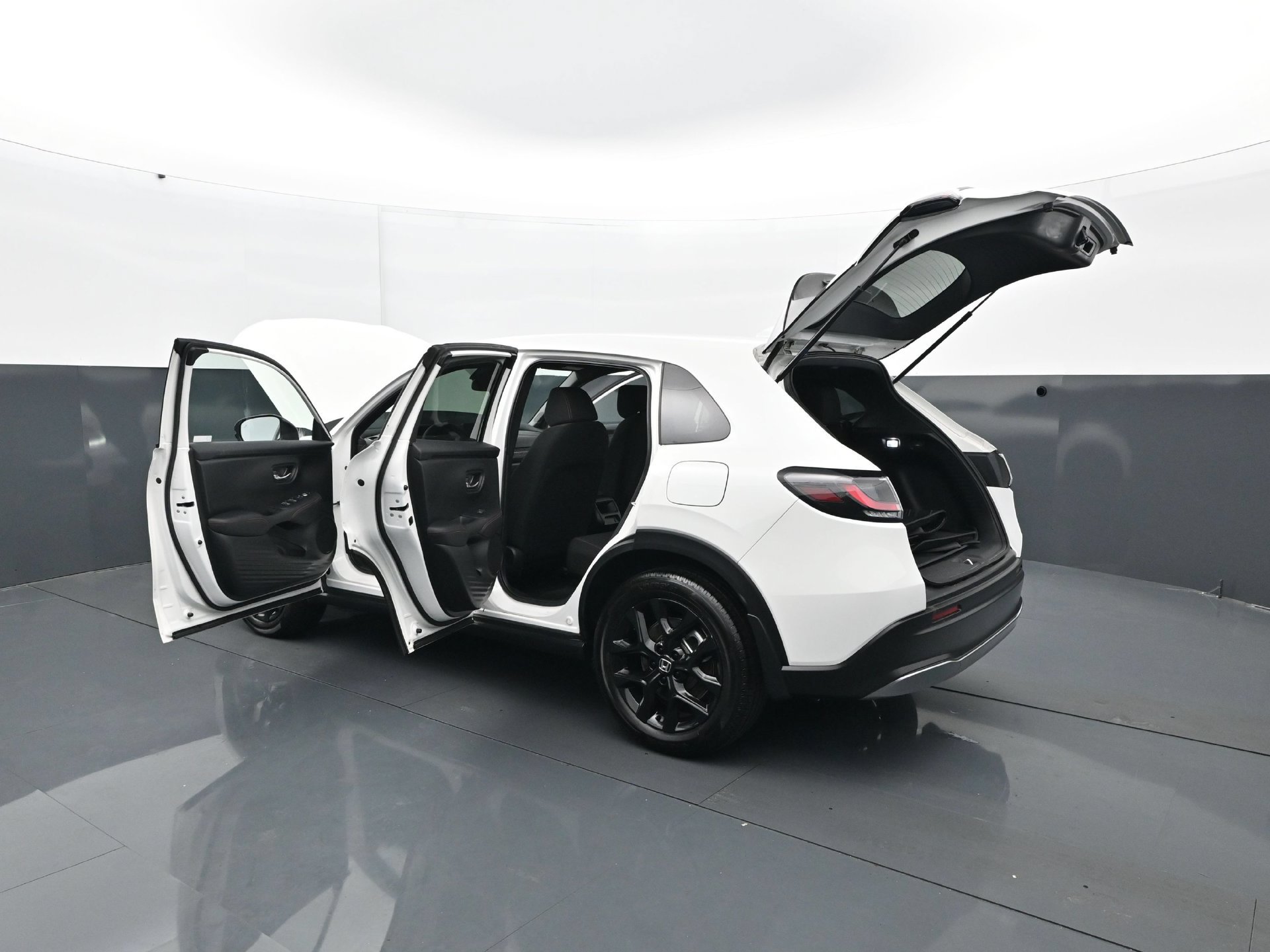 Used 2024 Honda HR-V Sport image 31