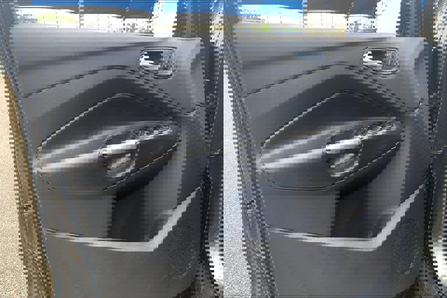 Used 2019 Ford Escape SEL image 22