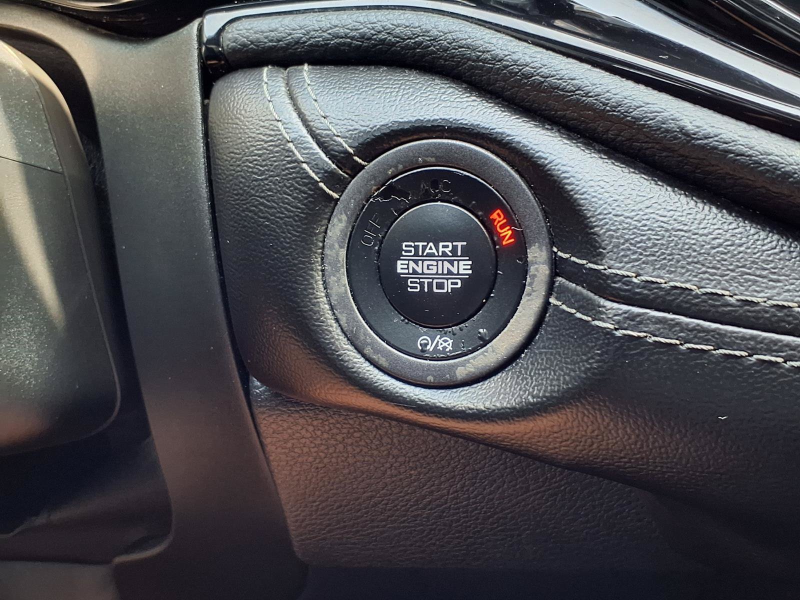 Used 2021 Dodge Durango GT w/ Blacktop Package RWD image 13