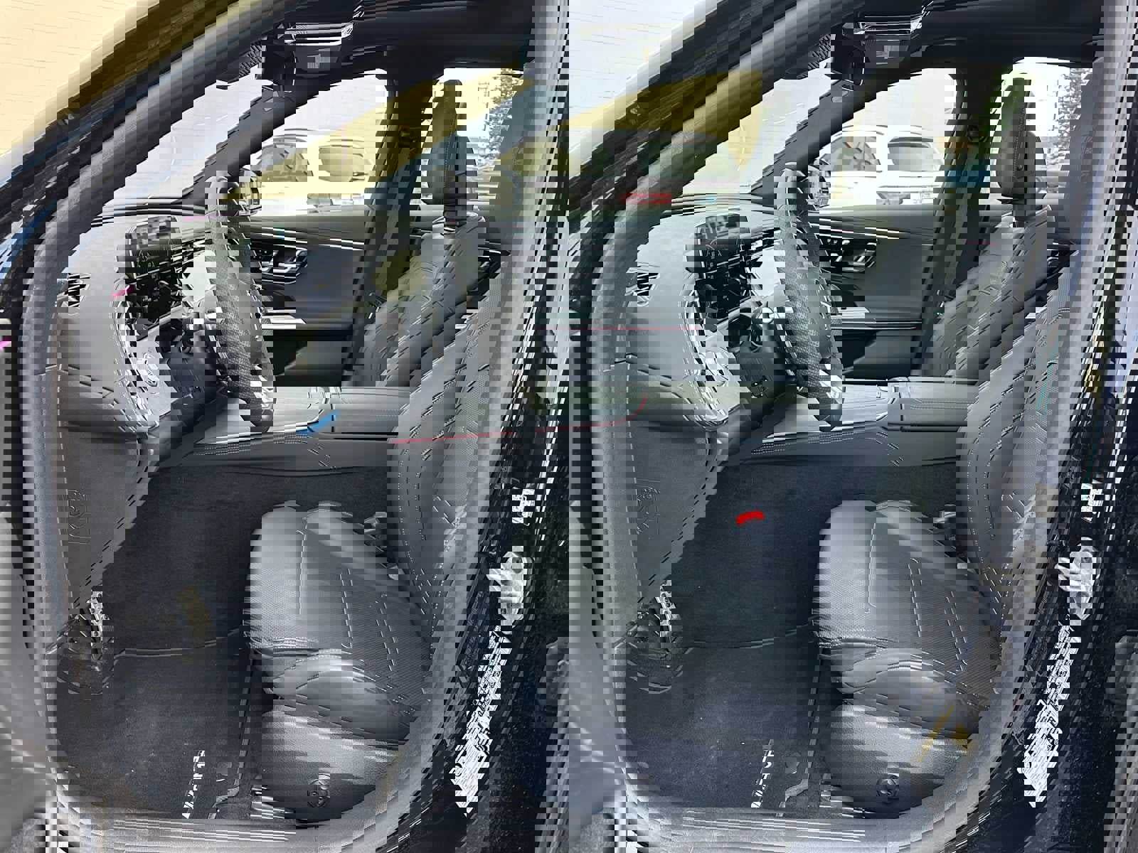 Used 2025 Mercedes-Benz E 53 AMG e 4MATIC Sedan image 20