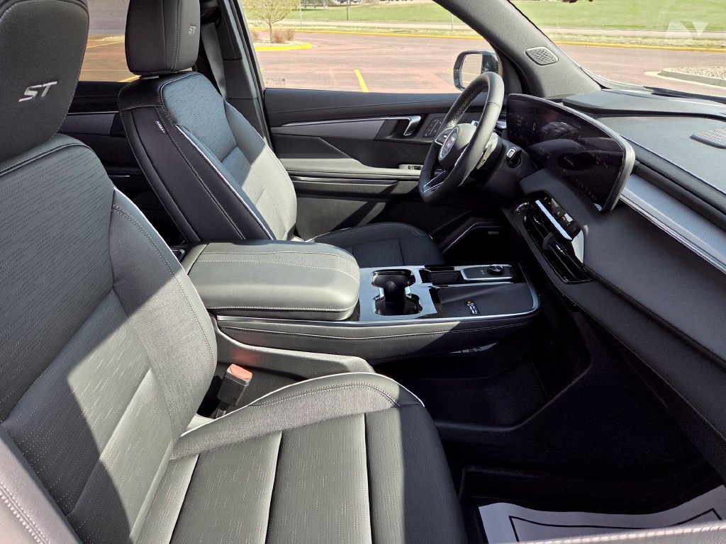 New 2026 Buick Enclave Sport Touring w/ Power Package AWD/4WD image 30