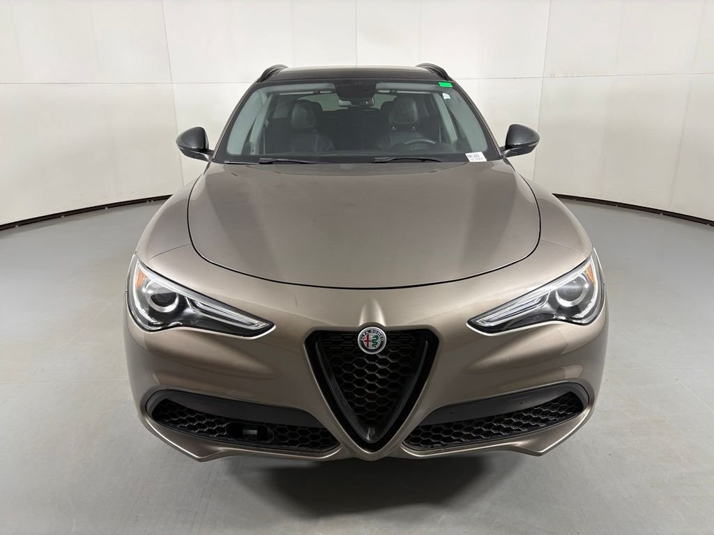 Used 2019 Alfa Romeo Stelvio w/ Nero Edizione RWD image 3