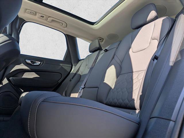 New 2026 Volvo XC60 B5 Plus w/ Climate Package image 17