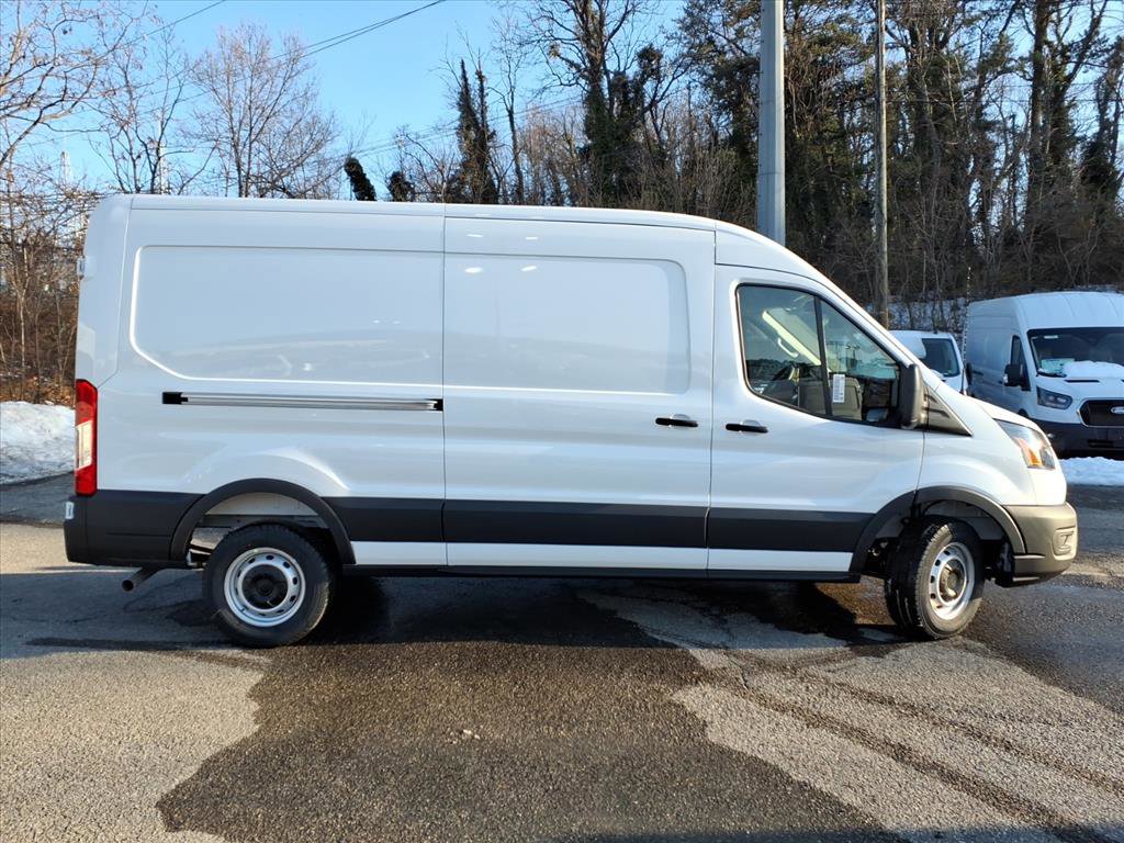 New 2026 Ford Transit 250 148 Medium Roof image 4