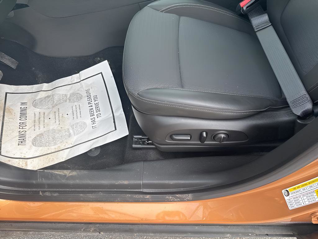 Used 2024 Buick Encore GX Preferred w/ Comfort Package AWD/4WD image 9