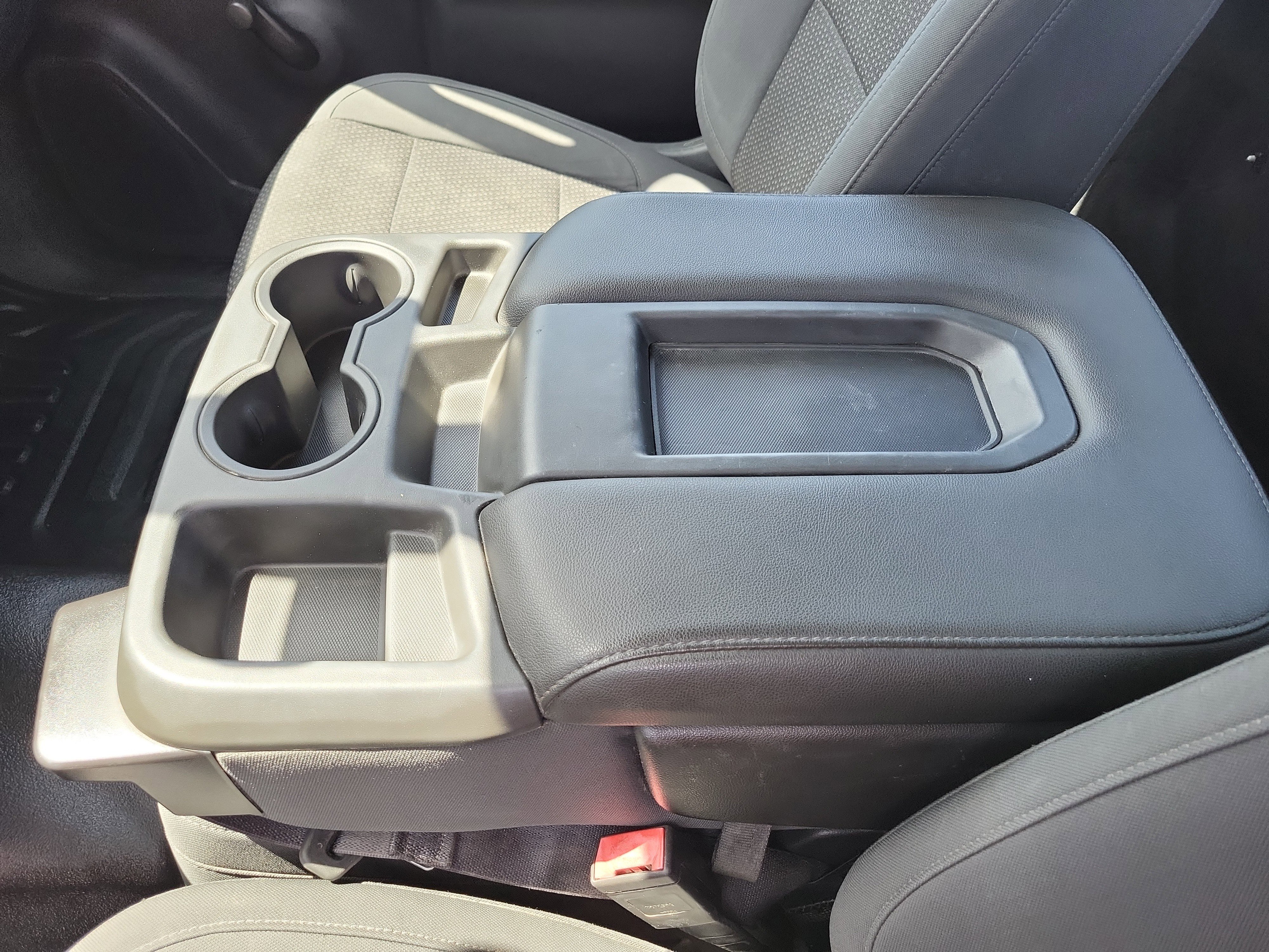 Used 2020 Chevrolet Silverado 1500 W/T image 22