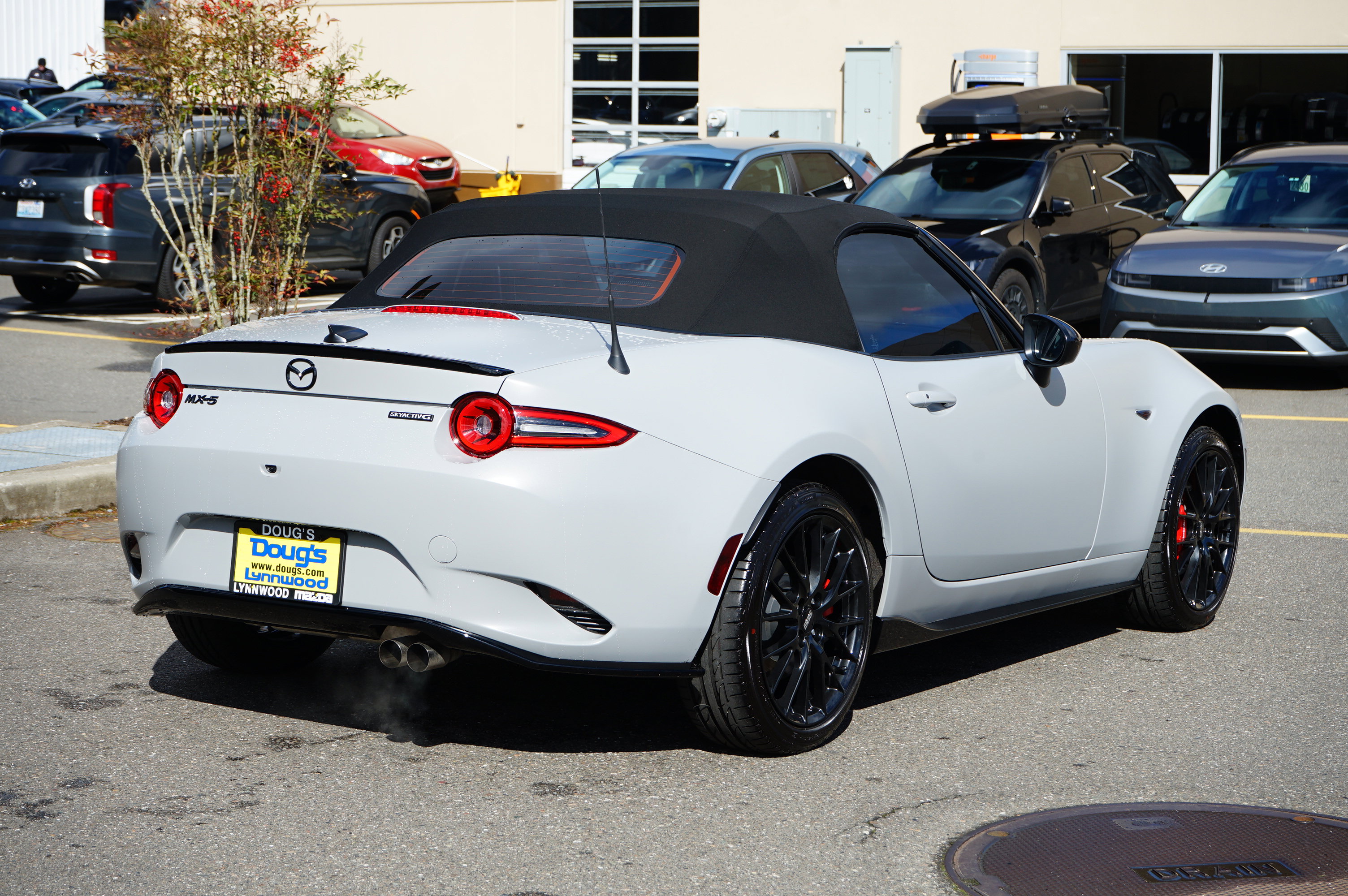 Used 2025 MAZDA MX-5 Miata Club w/ Brembo/BBS Recaro Package image 3