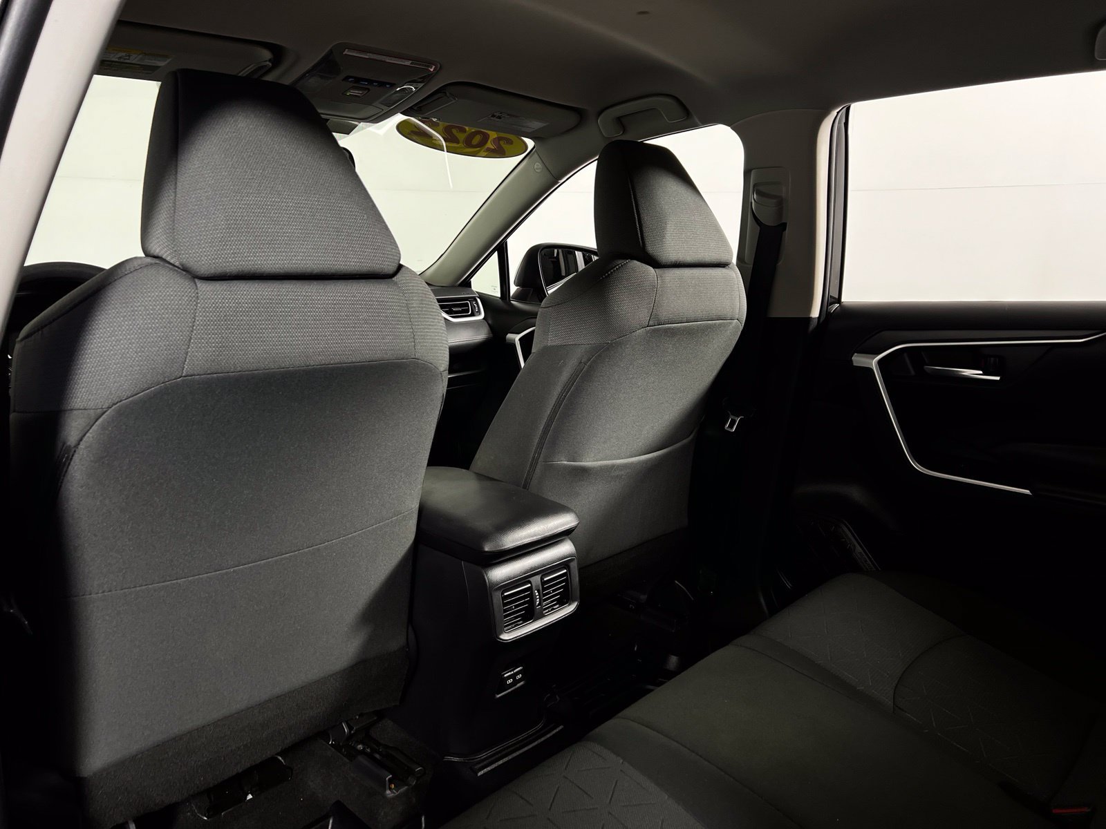Certified 2022 Toyota RAV4 XLE FWD image 21
